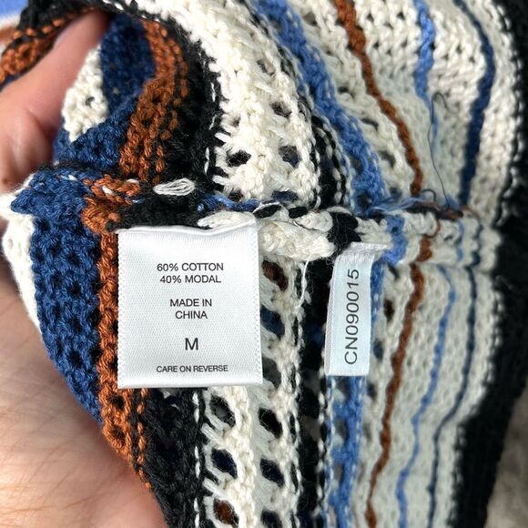 New York & Company Top Women’s Medium Multicolored Striped Crochet Knit V-Neck - Picture 3 of 4